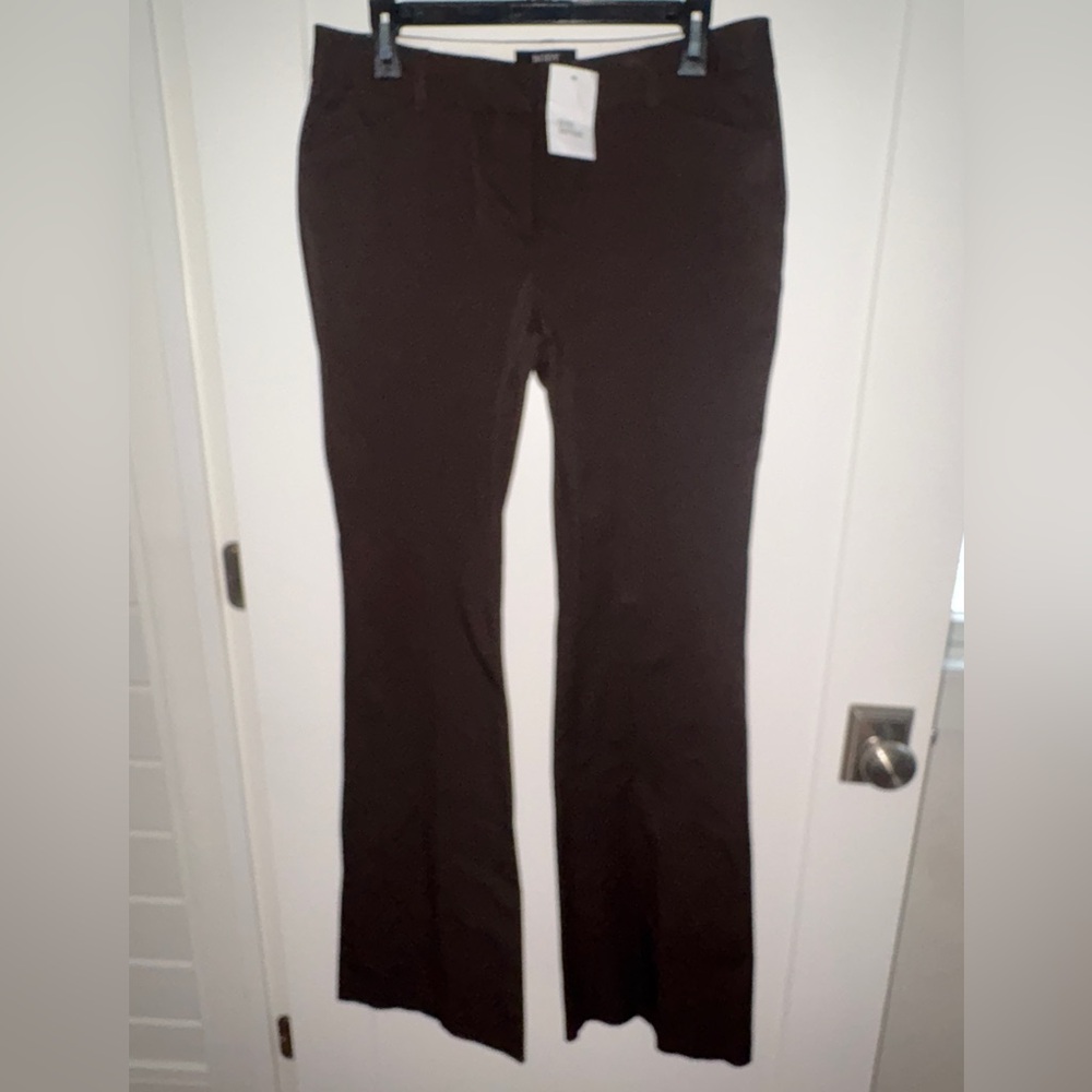 NWT Victoria's Secret BODY by Victoria flare pant sz 10 long inseam